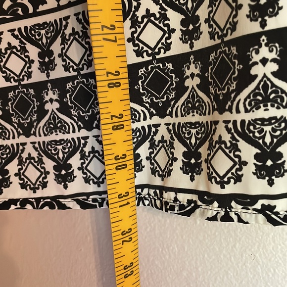 Cardigan - Picture 10 of 12